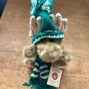 Boyds Moose Plush with Green Hat and Scarf Hi I’m Lil’ Chrismoose